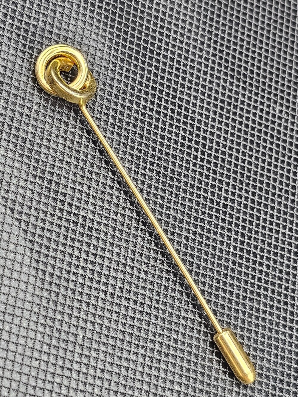Gold Tone Knot Stick Pin